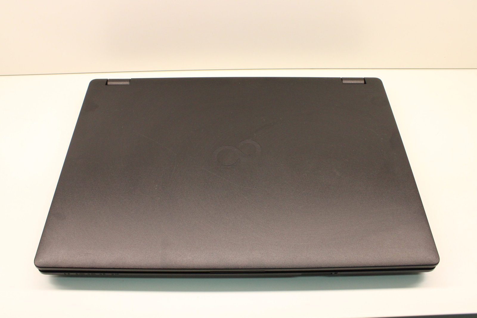 Fujitsu E548 I5-8250U / 16GB / 128GB (Reconditionné)
