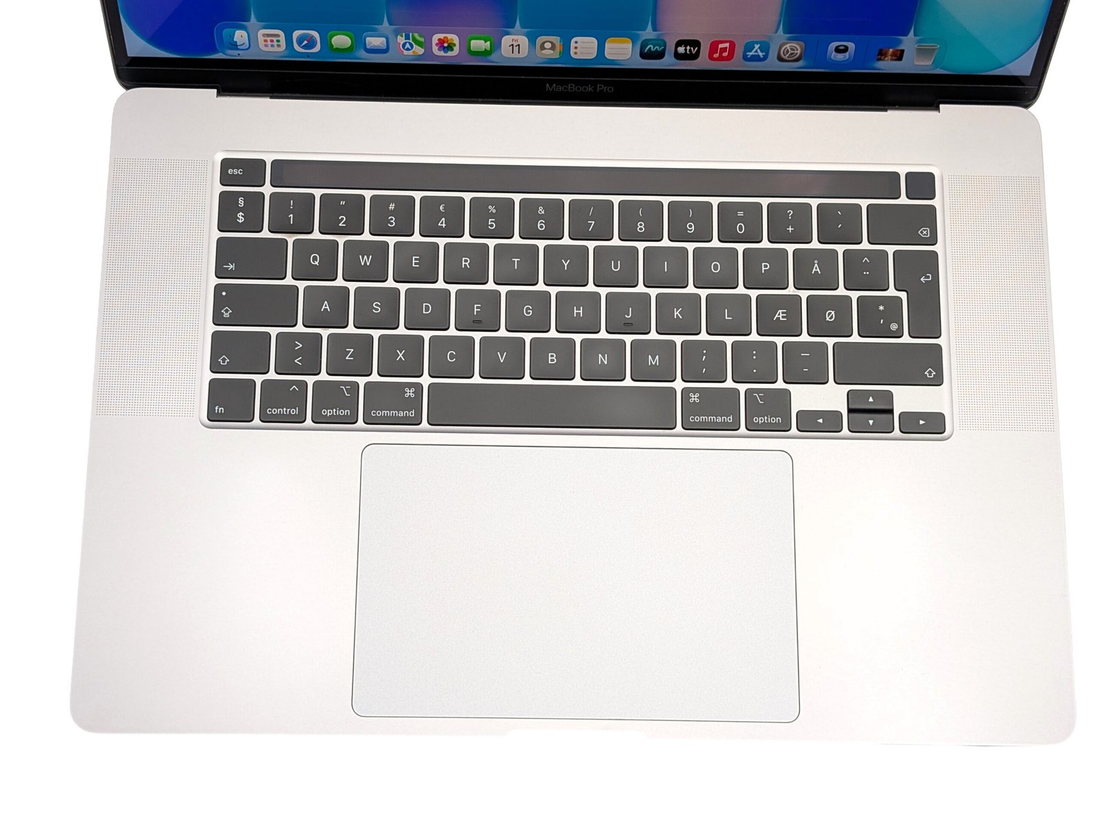 Apple MacBook Pro 16 A2141/i7-9750H/16GB/512GB/Radeon Pro 5300M 4GB (RECONDITIONNÉ)