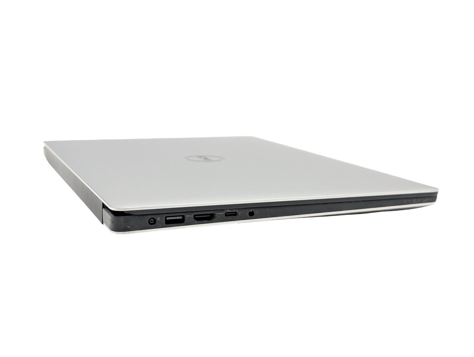 Dell XPS 15 9560 / i7-7700HQ / 16GB / 256GB / GTX 1050 4GB (RECONDITIONNÉ)