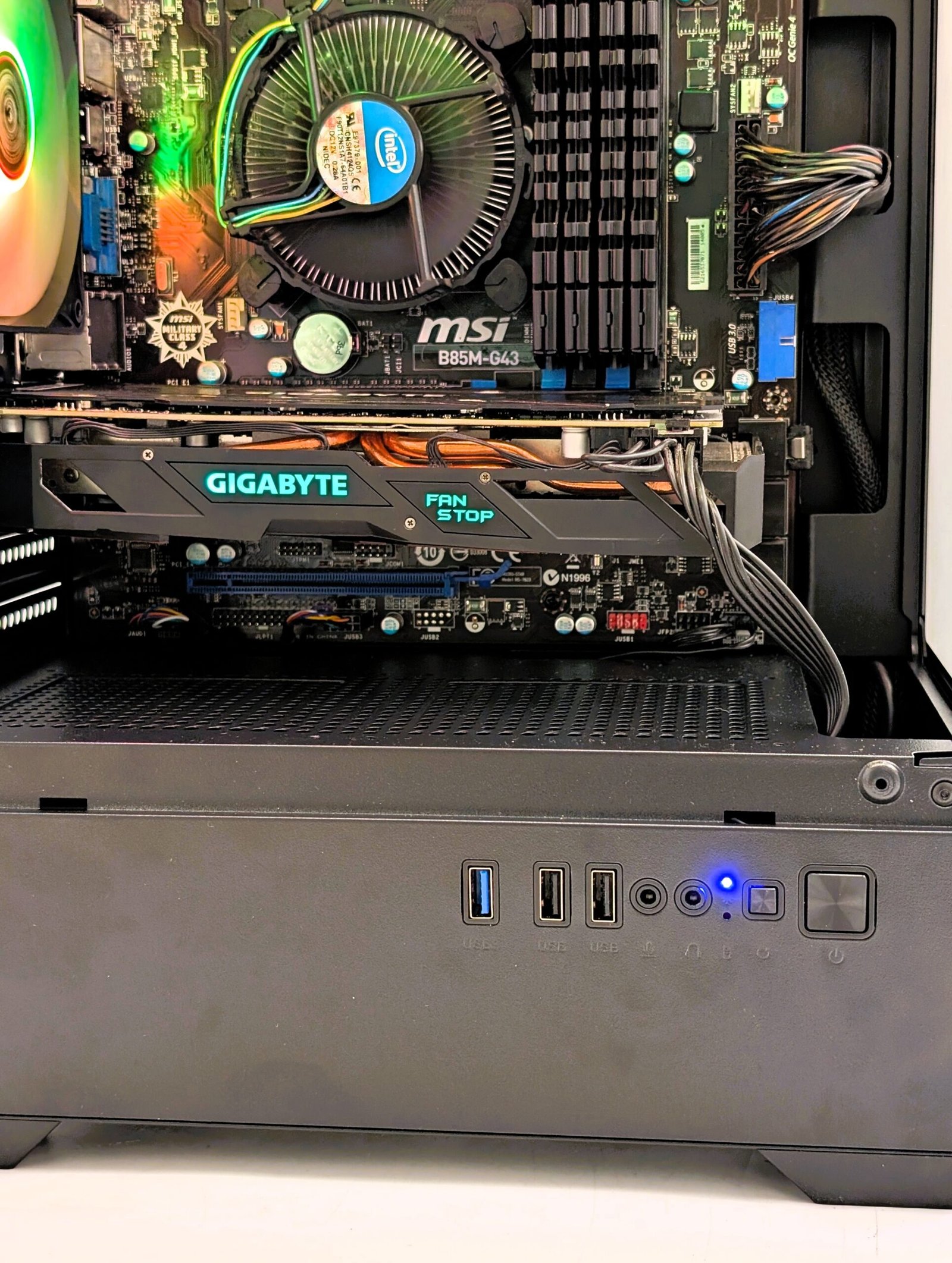i7-4770K/32GB/256GB/RX 570 8GB (RECONDITIONNÉ)