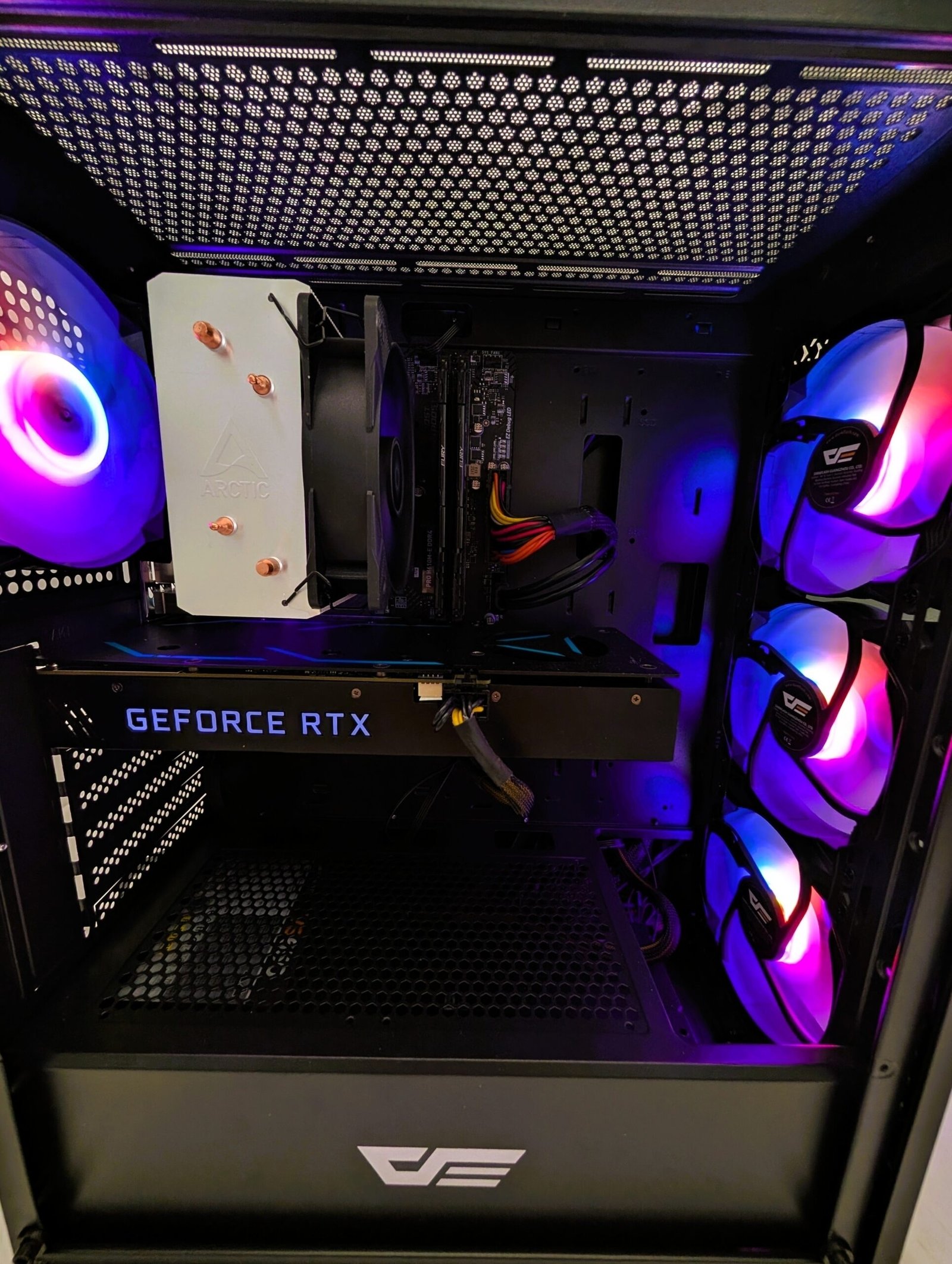 i5-12500/16GB/480GB+500GB/RTX 2060 SUPER 8GB (RECONDITIONNÉ)