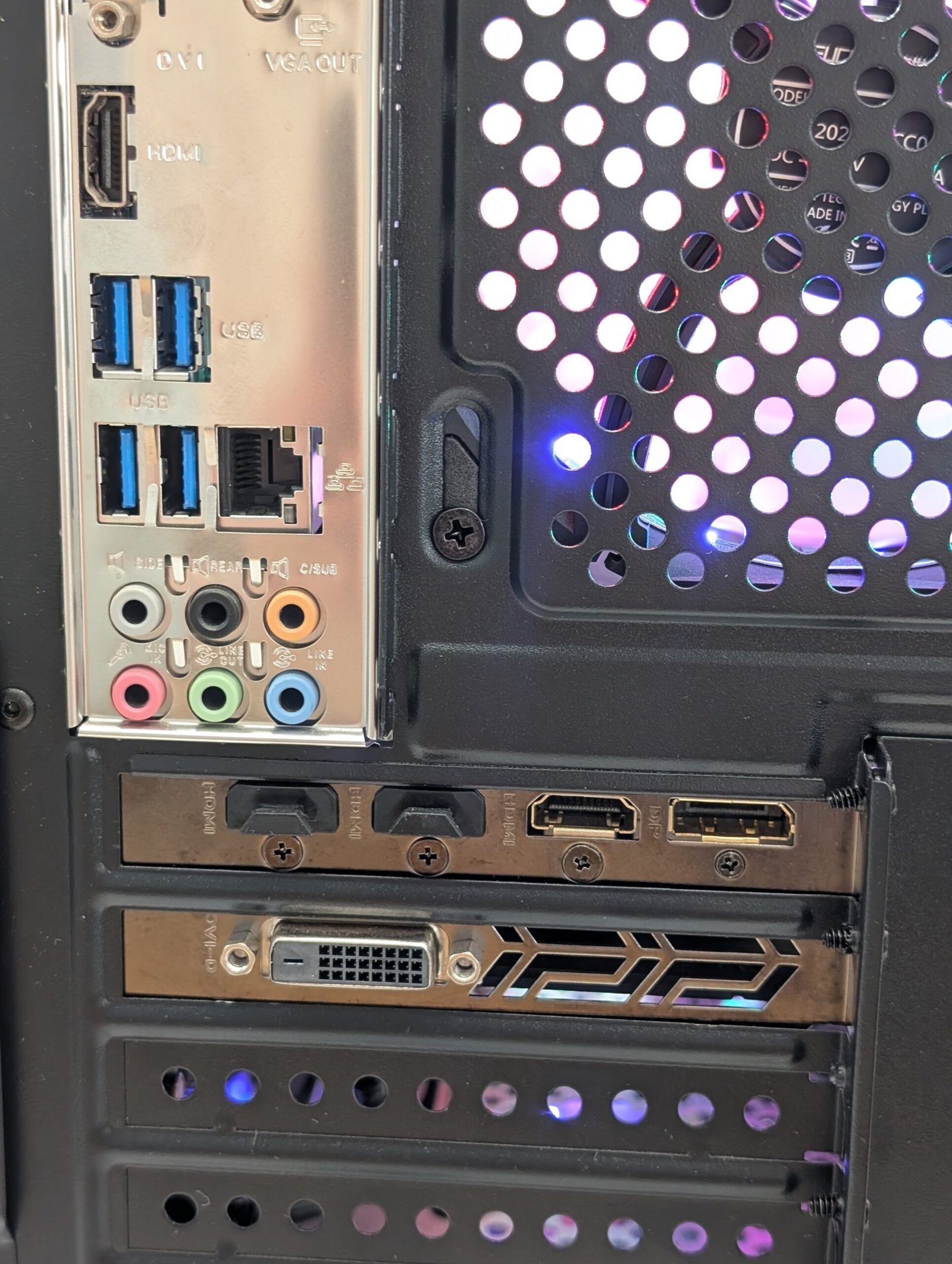 i5-4670K/16GB/120GB+320GB/GTX 1050 Ti 4GB (RECONSTITUÉ)
